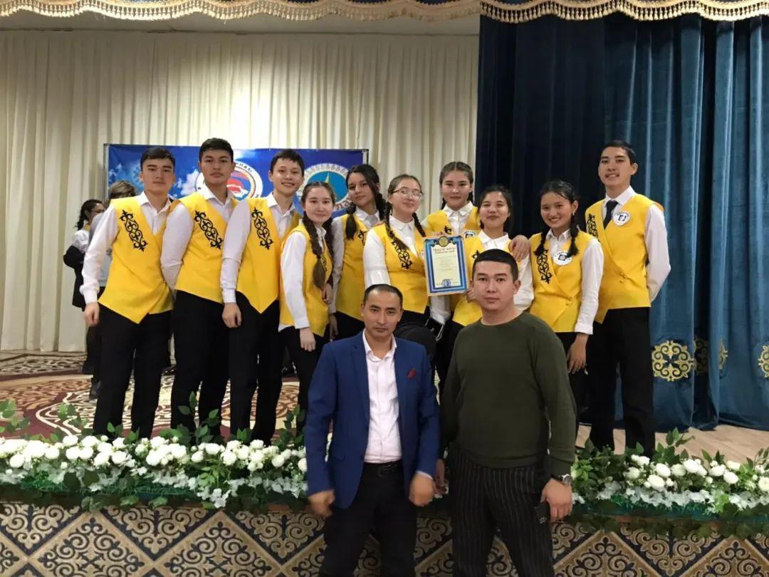 21.11 2022 күні аймақтық "Адал ұрпақ" ерікті мектеп клубтары арасында сайысы өтті.